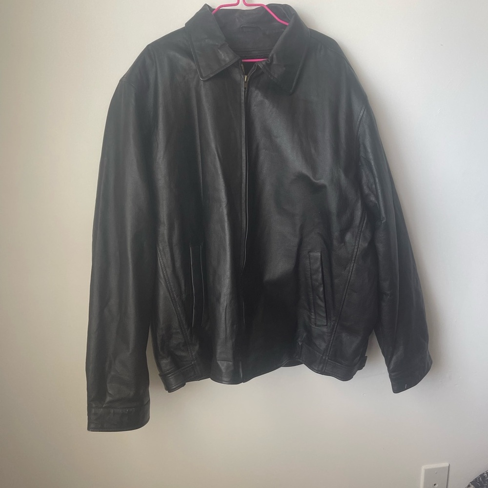 Wilda Men's Classic Black Leather Jacket